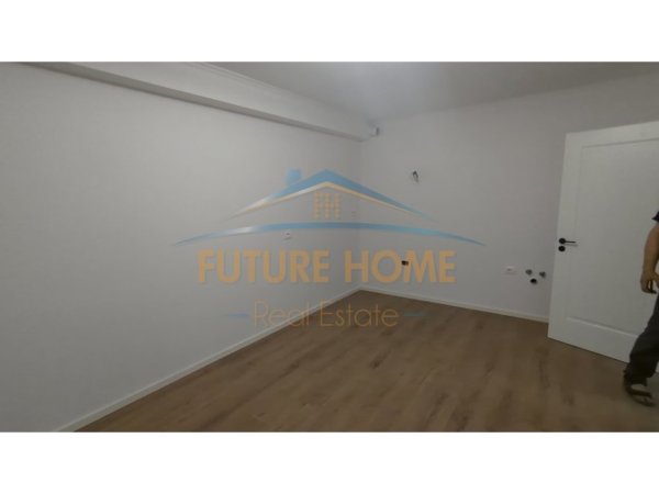 Tirane, shitet apartament 1+1+Ballkon Kati 3, 42 m² 135.000 € 