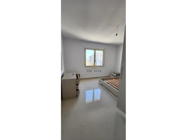 Vlore, shitet apartament 2+1+2 Kati 10, 113 m² 305.100 € (Shkolla e Marines, Vlores)