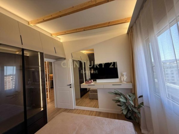 Tirane, shitet apartament 2+1 Kati 9, 82 m² 143.500 € (Rr.Aleksandri i Madh)