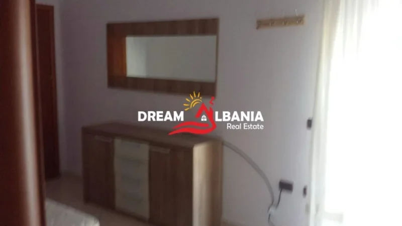 Tirane, jepet me qera apartament 2+1+Ballkon Kati 2, 100 m² 600 € (tek Kodra e Diellit)