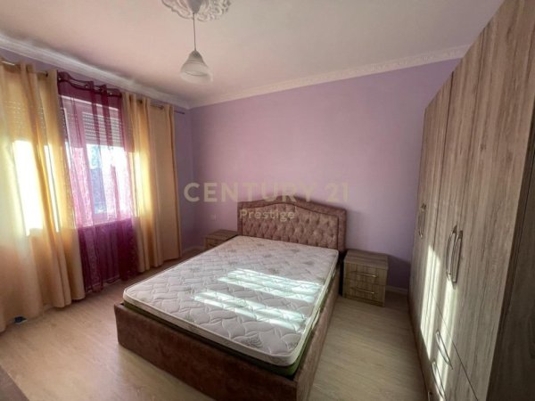 Tirane, jepet me qera apartament 1+1 Kati 2, 70 m² 470 € 