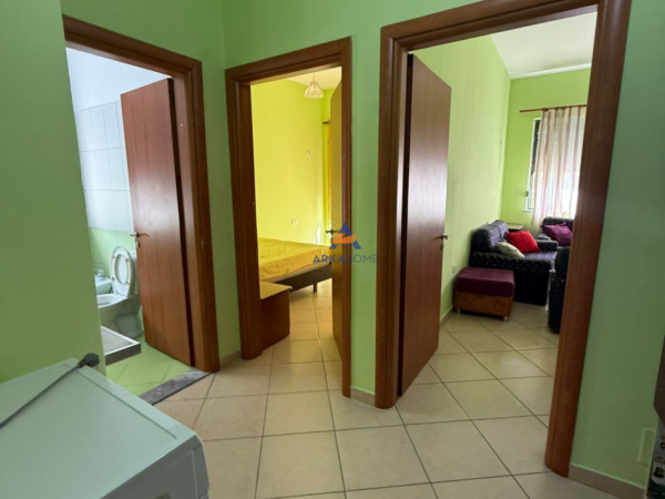 Tirane, jepet me qera apartament 1+1+Ballkon Kati 2, 68 m² 367 € (UNAZA E RE)