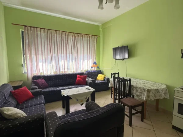 Tirane, jepet me qera apartament 1+1+Ballkon Kati 2, 68 m² 367 € (UNAZA E RE)