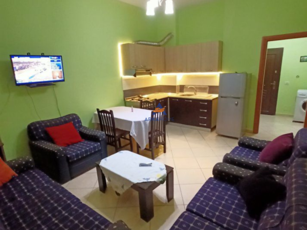 Tirane, jepet me qera apartament 1+1+Ballkon Kati 2, 68 m² 367 € (UNAZA E RE)