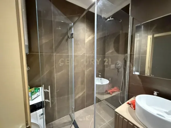 Tirane, shes apartament 3+1 Kati 11, 156 m² 425.000 € (ISH EKSPOZITA)