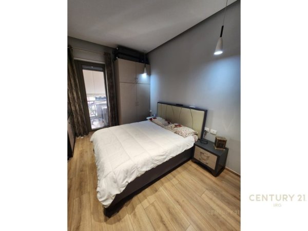 Tirane, shitet apartament 1+1 Kati 4, 76 m² 240.000 € 