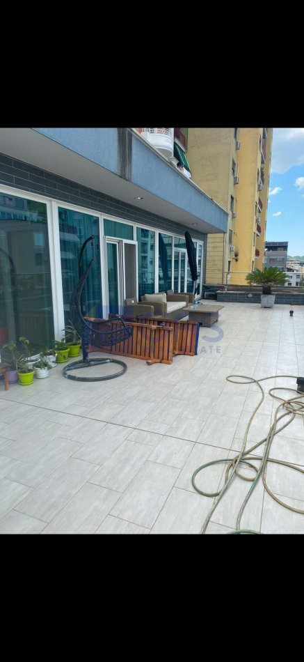 Tirane, jepet me qera apartament 1+1+Aneks+Ballkon Kati 6, 140 m² 1.500 € (Rruga Ibrahim Rugova, Tirane)