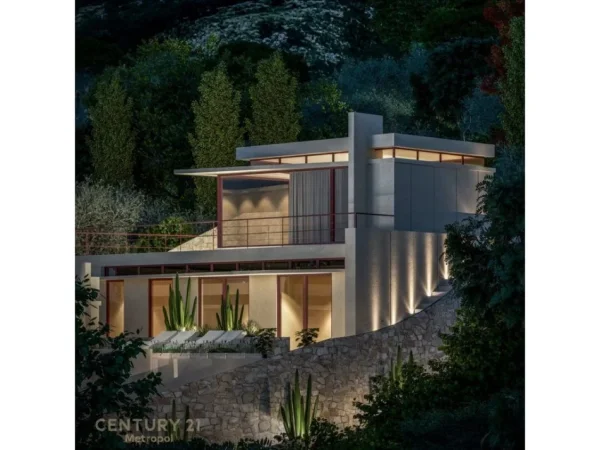 Vlore, shes toke , 400 m² 400.000 € (palase)