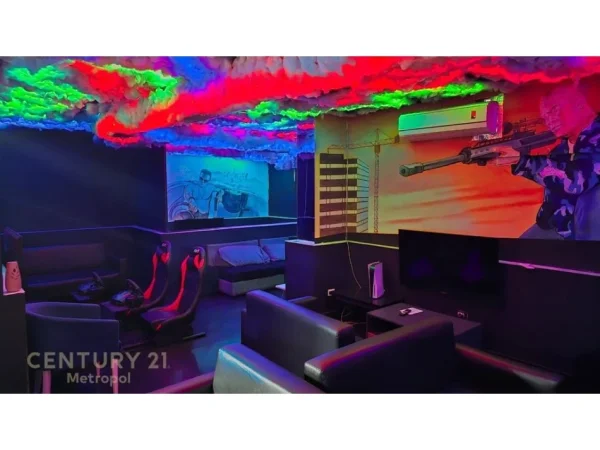 Tirane, shitet ambjent biznesi Kati 1, 142 m² 