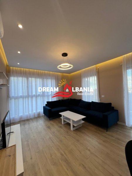 Tirane, jepet me qera apartament 1+1+Ballkon Kati 6, 70 m² 550 € 
