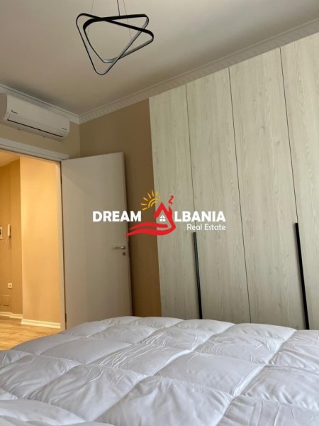 Tirane, jepet me qera apartament 1+1+Ballkon Kati 6, 70 m² 550 € 