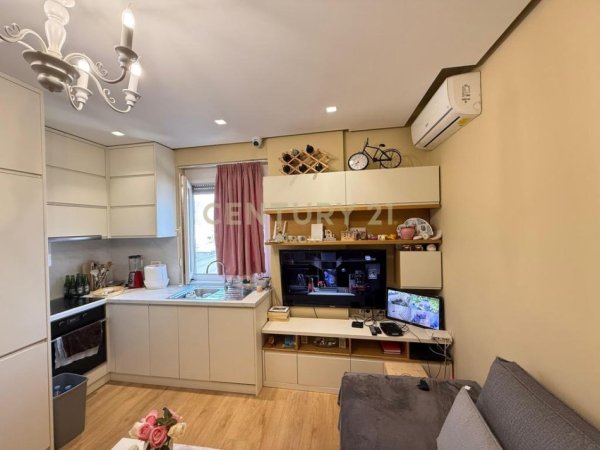 Tirane, shitet apartament 2+1 Kati 2, 62 m² 130.000 € 