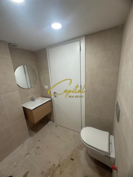 Tirane, jepet me qera apartament duplex 1+1 Kati 1, 60 m² 450 € (KOMPLEKSI GOLDEN PARK 3)
