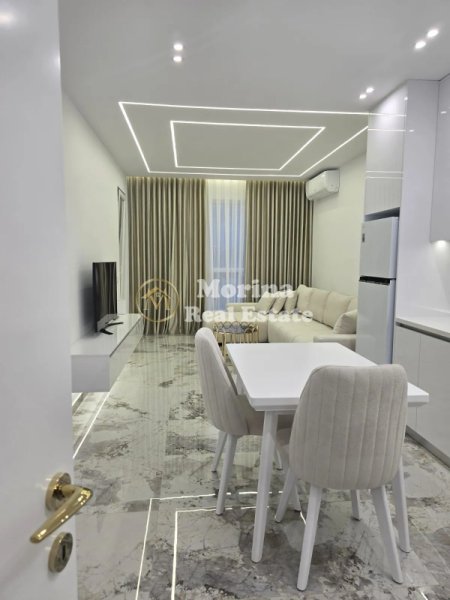 Tirane, jepet me qera apartament 1+1 Kati 3, 76 m² 500 € (Paskuqan)