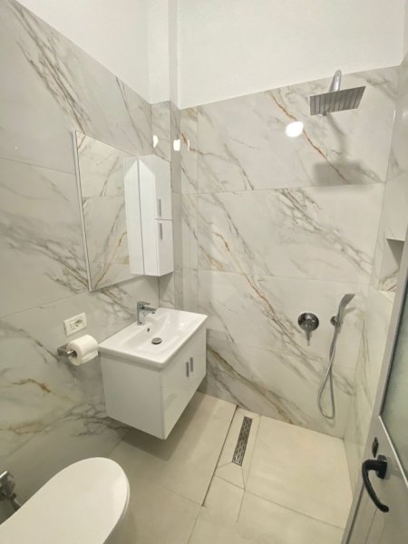 Durres, shitet garsonier 1+1 Kati 1, 32 m² 57.000 € (PAVARESIA PLAZH DURRES)
