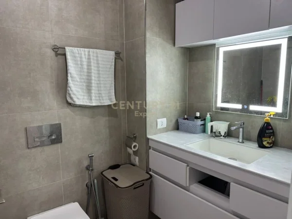 Shqiperi, shitet apartament 1+1 Kati 1, 67 m² 180.000 € 