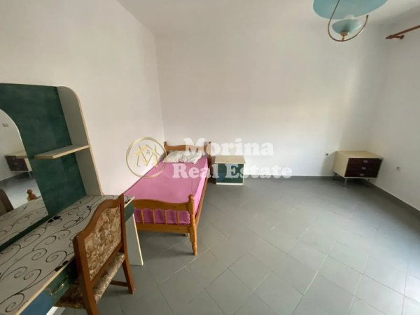 Tirane, jepet me qera apartament 2+1+Ballkon Kati 5, 80 m² 450 € (Rruga e Durrsit)
