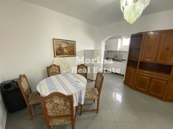 Tirane, jepet me qera apartament 2+1+Ballkon Kati 5, 80 m² 450 € (Rruga e Durrsit)