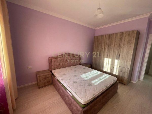 Tirane, jepet me qera apartament 1+1 Kati 2, 60 m² 470 € 