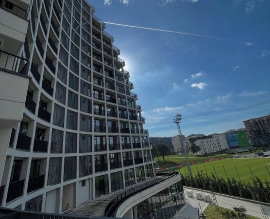 Tirane, jepet me qera ambjent biznesi Kati 0, 400 m² 8.000 € 