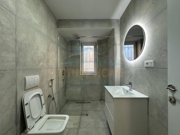Tirane, shitet apartament 1+1 Kati 1, 57 m² 120.000 € Rruga e Dibres