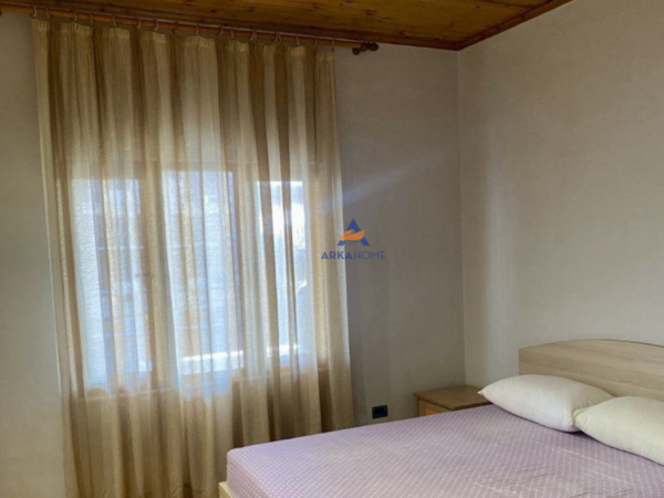 Tirane, jepet me qera apartament 2+1+Ballkon Kati 3, 100 m² 561 € (PRANE ZOJËS SE KËSHILLIT TË MIRË)