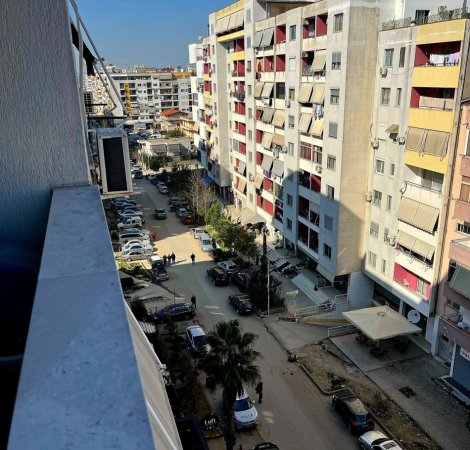 JEPET ME QIRA : Apartament 2+1+ 2/Kompleksi MOLLA/ASTIR