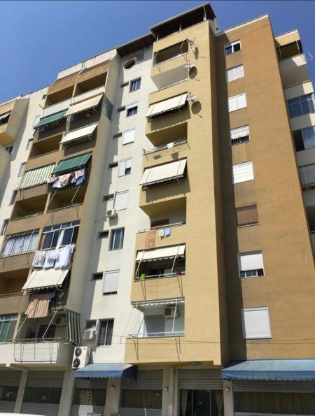 Berat, shes apartament 2+1+Ballkon Kati 6, 103 m² 95.000 € (Rr. Jorgji Greku, Nd. 8, H. 7, Ap. 14)