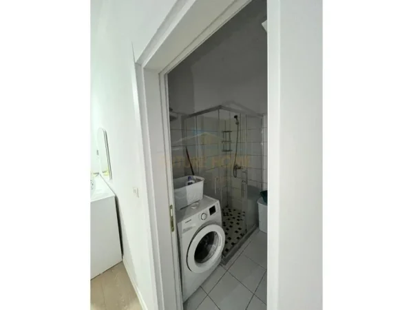 Durres, jepet me qera apartament 2+1 Kati 3, 100 m² 450 € 