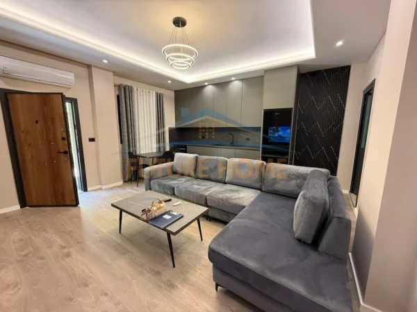 Tirane, jepet me qera apartament 1+1 Kati 0, 57 m² 600 € (Liqeni thate)  UNA54844