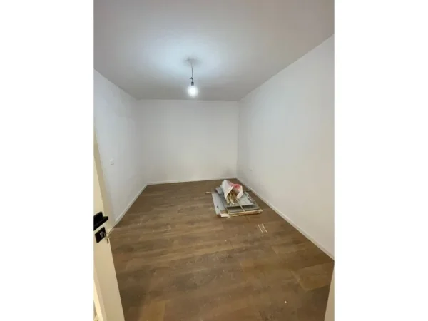 Tirane, shitet apartament 1+1 Kati 1, 46 m² 120.000 € (Rruga e Elbasanit)