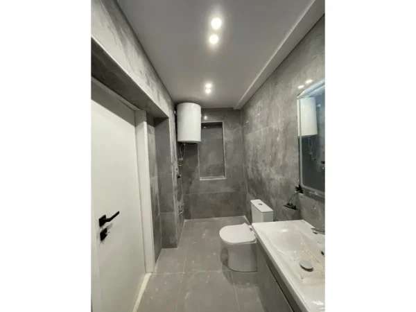 Tirane, shitet apartament 1+1 Kati 1, 46 m² 120.000 € (Rruga e Elbasanit)