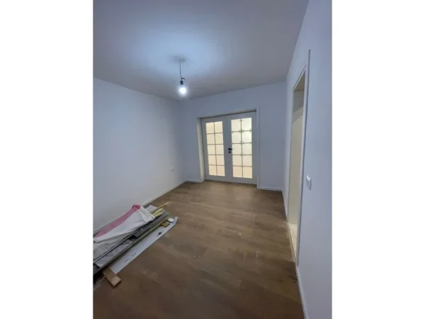 Tirane, shitet apartament 1+1 Kati 1, 46 m² 120.000 € (Rruga e Elbasanit)