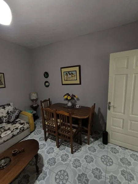 Tirane, jepet me qera shtepi 1+1 Kati 0, 60 m² 420 € (Don Bosko)