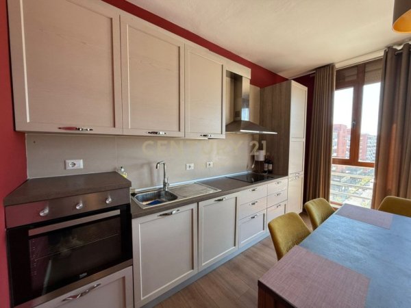 Tirane, shitet apartament 1+1 Kati 7, 85 m² 175.000 € (pas Square21)