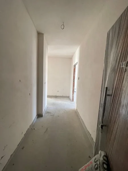 Tirane, shitet apartament 2+1 Kati 3, 229.400 € 