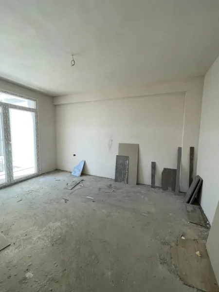 Tirane, shitet apartament 2+1 Kati 3, 229.400 € 