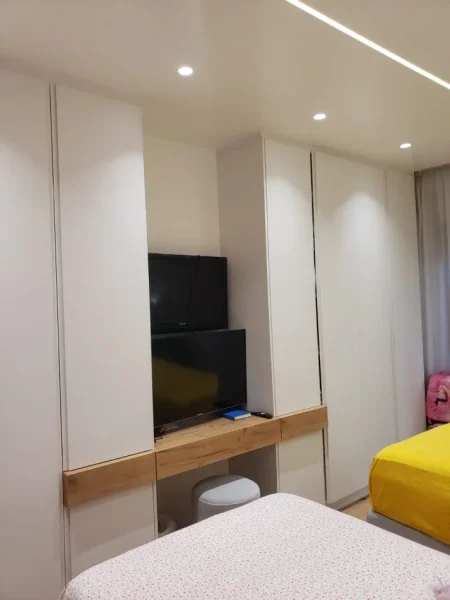 shitet apartament Kati 1, 118 m² 250.000 € (Oazis)