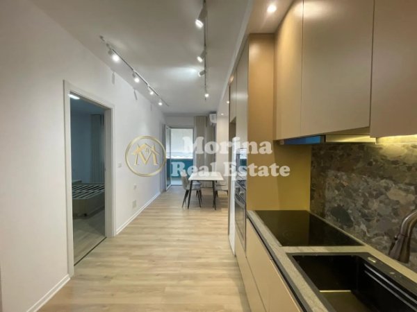 Tirane, jepet me qera apartament 1+1+Ballkon Kati 5, 75 m² 500 € (Brryli)
