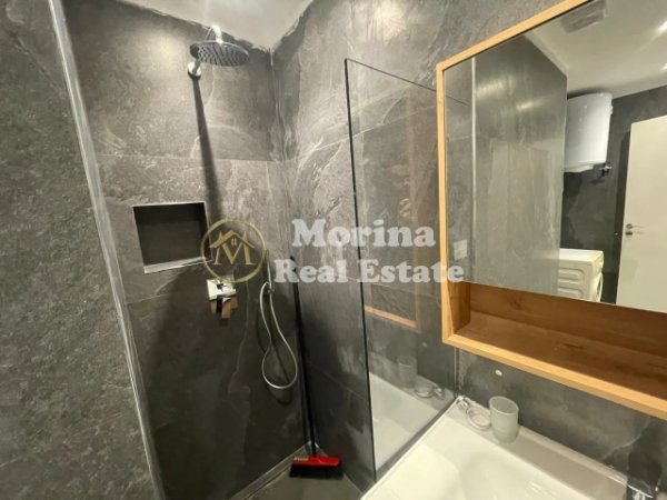 Tirane, jepet me qera apartament 1+1+Ballkon Kati 5, 75 m² 500 € (Brryli)
