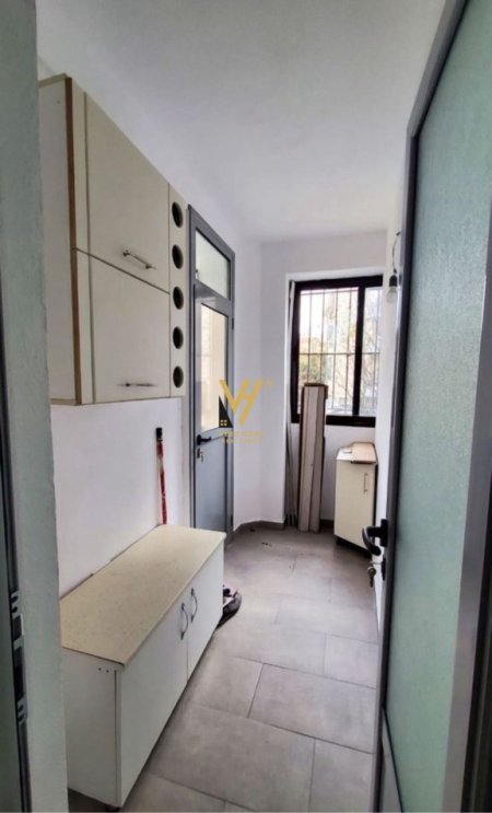 Tirane, jepet me qera apartament 1+1+Ballkon Kati 1, 75 m² 550 € (DON BOSKO)