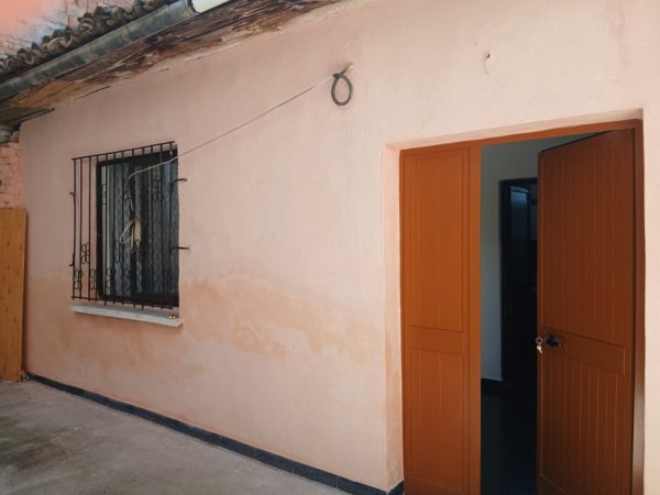 Tirane, jap me qera apartament 1 Katshe Kati 0, 60 m² 300 € (Ish Restorant Durresi)
