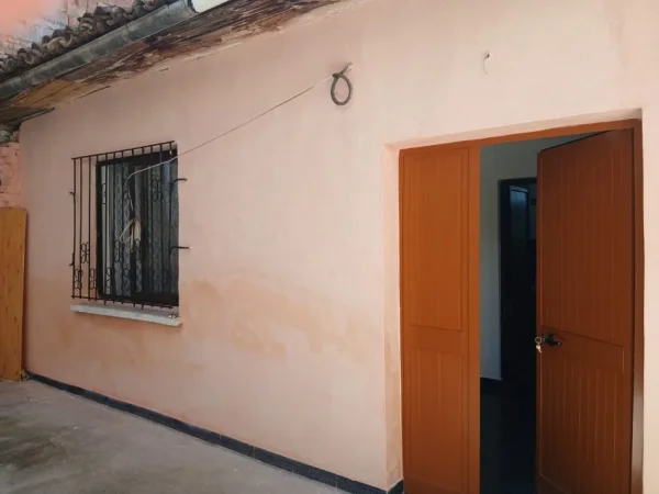 Tirane, jap me qera apartament 1 Katshe Kati 0, 60 m² 300 € (Ish Restorant Durresi)