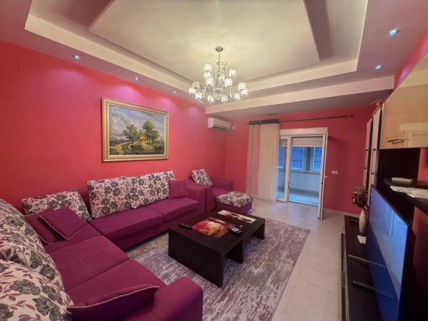 Tirane, shitet apartament 2+1+Post Parkimi ,Kati 2, 125 m² 180.000 € (Fresk,Prane Anna Market)