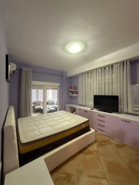 Tirane, shitet apartament 2+1 ,Kati 2, 125 m² 160.000 € (Fresk,Prane Anna Market)