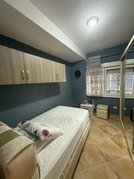 Tirane, shitet apartament 2+1+Post Parkimi ,Kati 2, 125 m² 180.000 € (Fresk,Prane Anna Market)