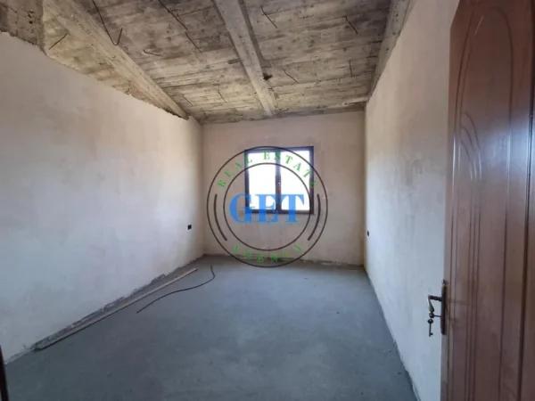 Shqiperi, shitet shtepi 3 Katshe , 320 m² 130.000 € 