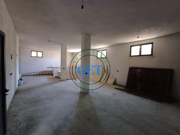Shqiperi, shitet shtepi 3 Katshe , 320 m² 130.000 € 