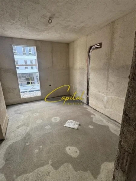 Tirane, shitet apartament 2+1 Kati 1, 105 m² 102.000 € (UNIVERS CITY)