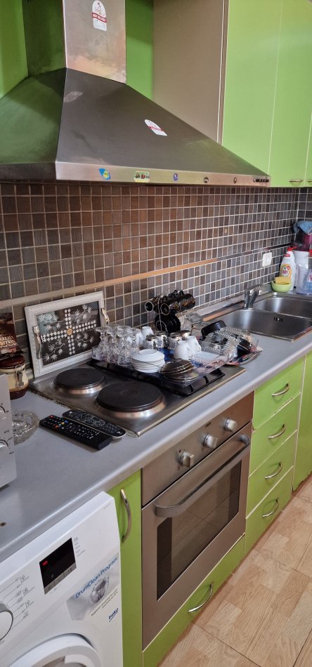 Tirane, jepet me qera apartament 1+1 Kati 5, 1 m² 